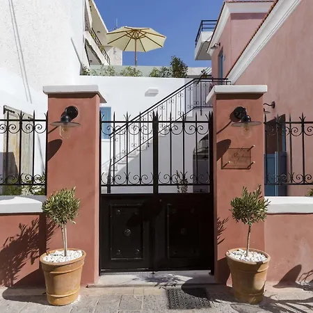 Blue Jasmine Apartahotel