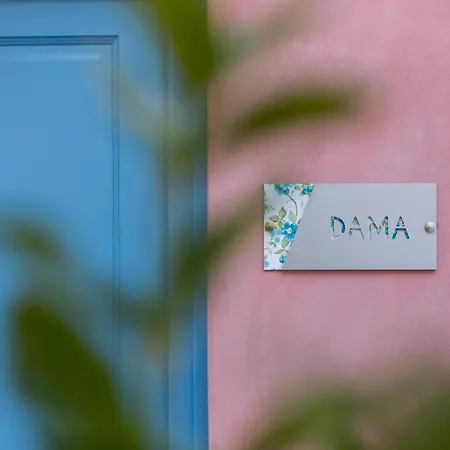 Blue Jasmine Apartahotel