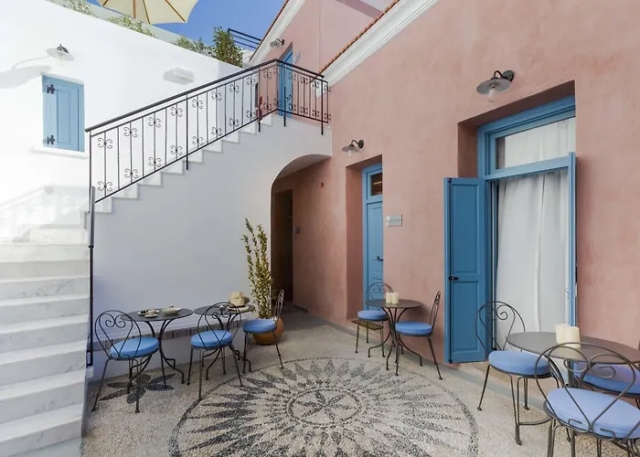 Blue Jasmine Aparthotel 4*