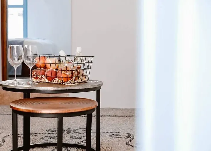 Blue Jasmine Aparthotel