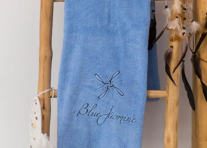 Blue Jasmine מלון דירות