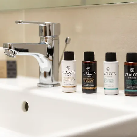 Blue Jasmine Aparthotel