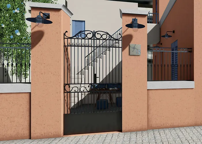 Blue Jasmine Aparthotel